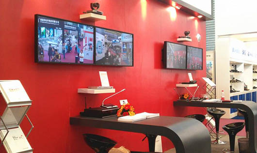 捷視飛通產品展示臺